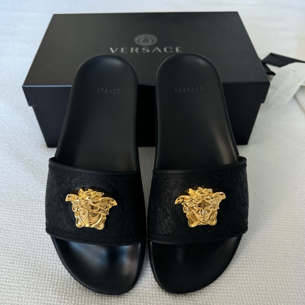 VERSACE SLIDES